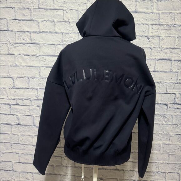 Lululemon Shaped Jacket Expression spellout Midnight Navy size 6 RARE